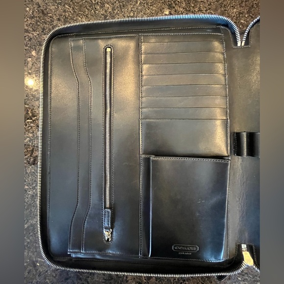 Coach Black Leather Zip Folio Laptop, Tablet Notebook, Case w/phone pouch NWOT - Picture 6 of 8